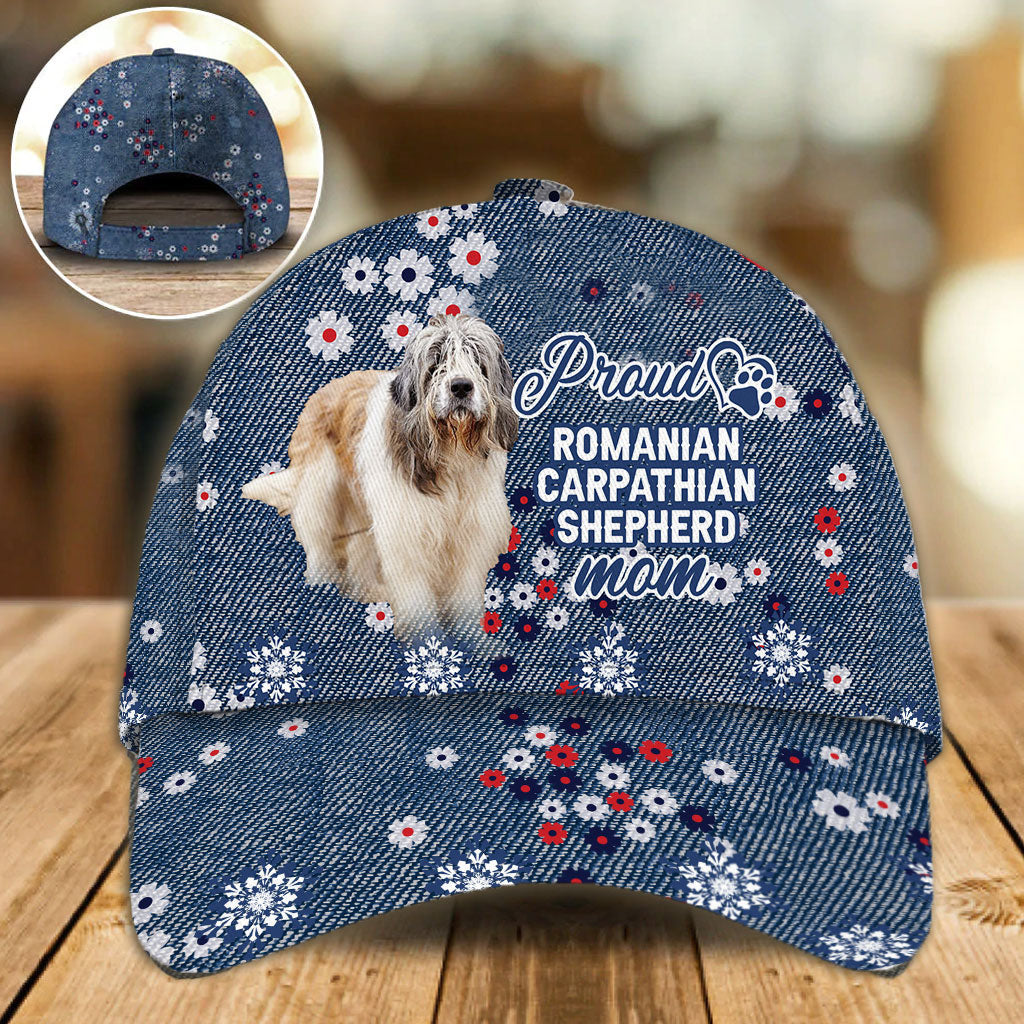 ROMANIAN CARPATHIAN SHEPHERD - PROUD MOM - CAP - Animals Kind