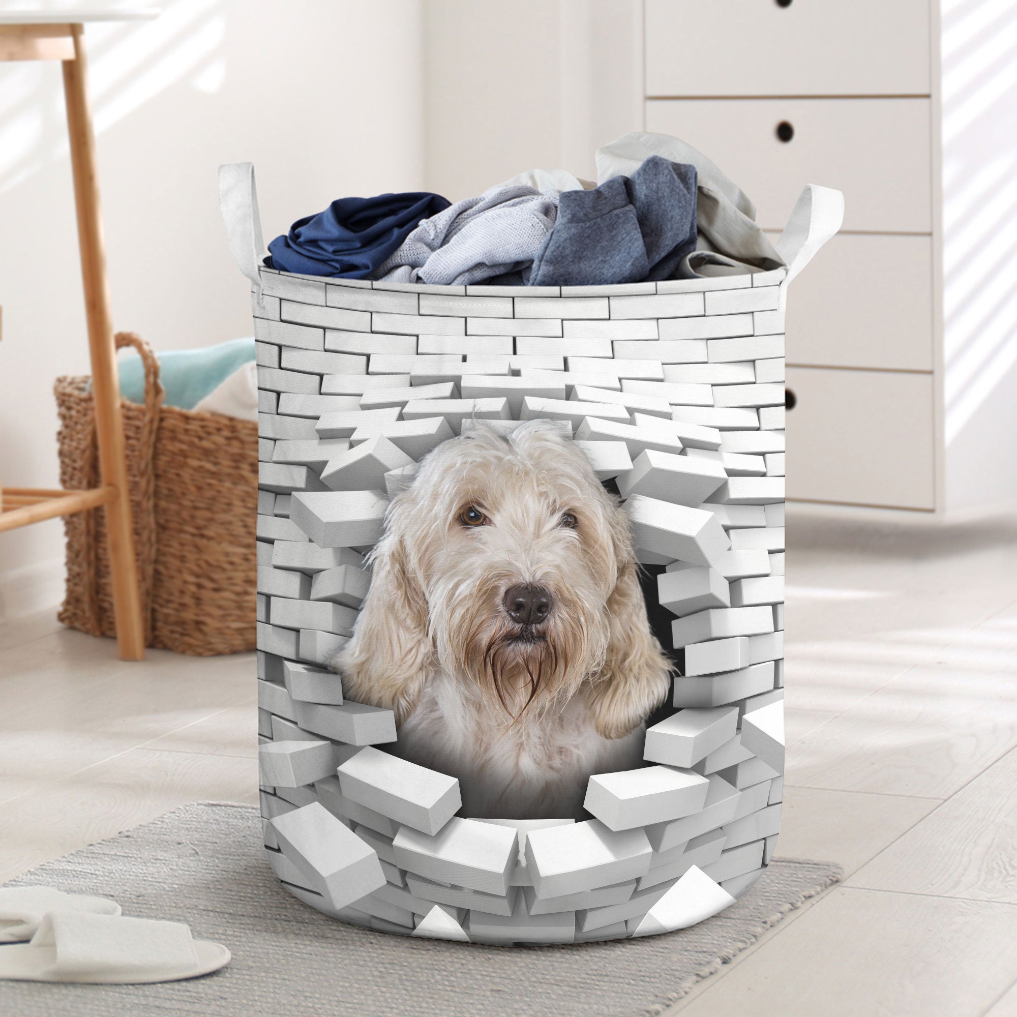 Petit Basset Griffon Vendéen - In The Hole Of Wall Pattern Laundry Basket