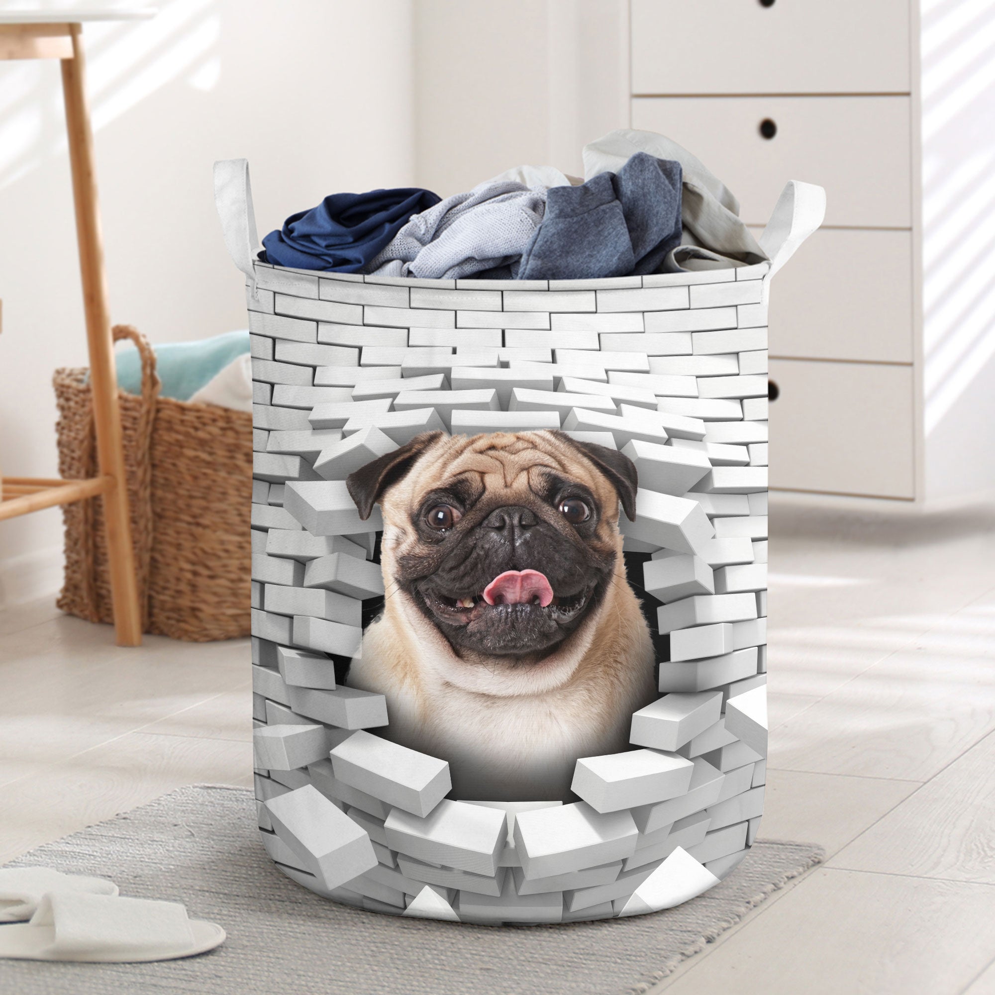 Pug - In The Hole Of Wall Pattern Laundry Basket