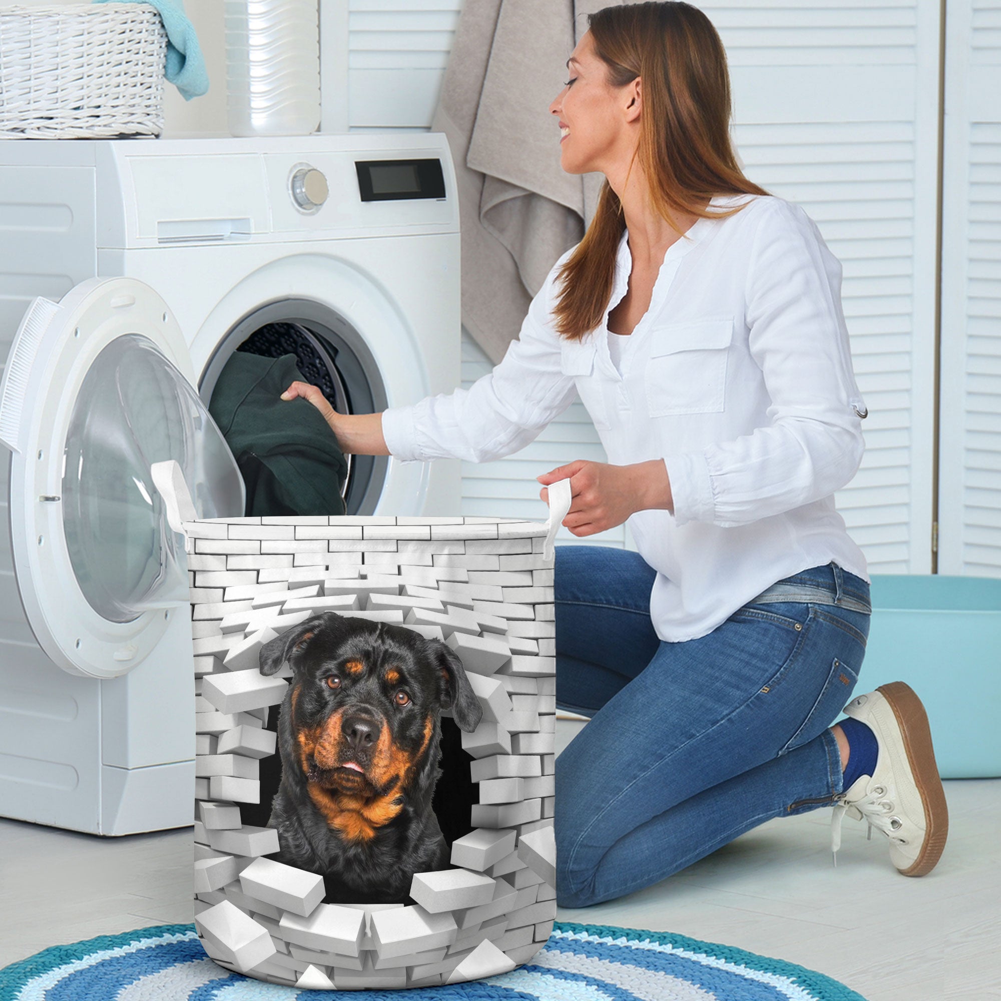 Rottweiler - In The Hole Of Wall Pattern Laundry Basket